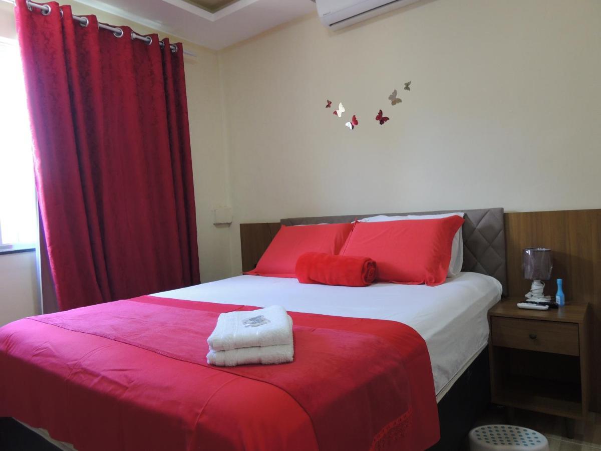 Quartos Em Casa In Caxias Da Paraiso Дуки ди Кашиас Екстериор снимка