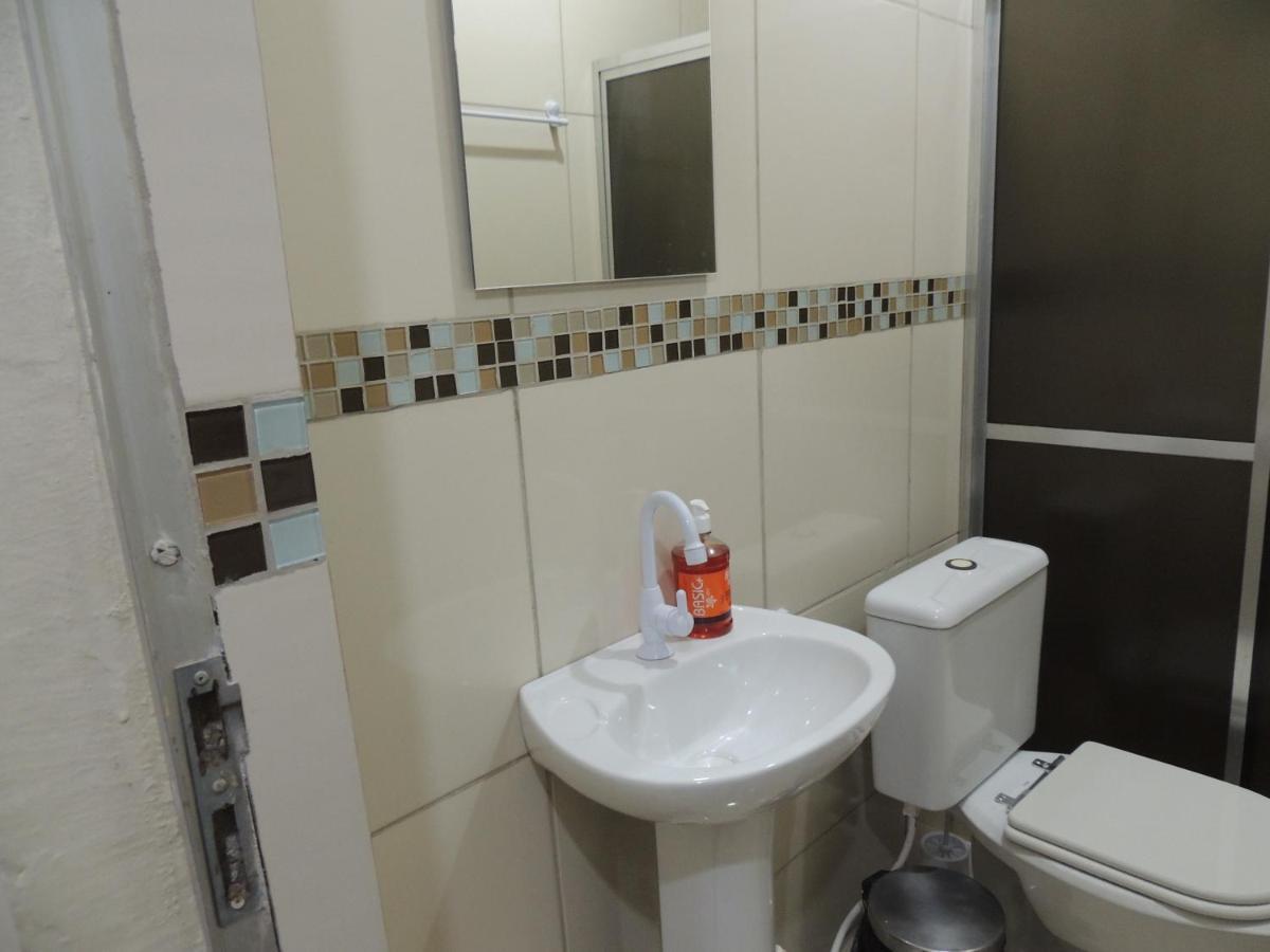 Quartos Em Casa In Caxias Da Paraiso Дуки ди Кашиас Екстериор снимка
