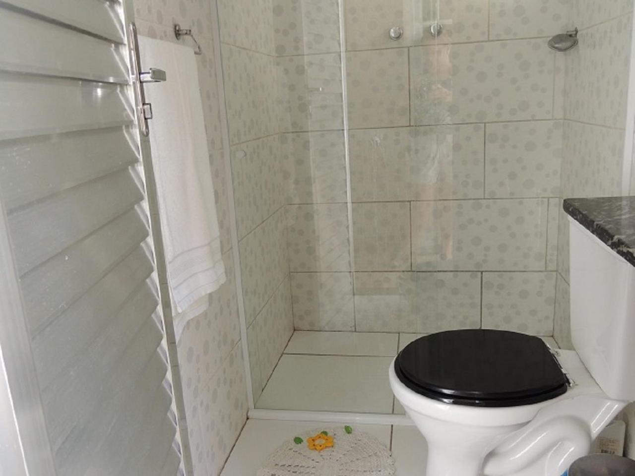 Quartos Em Casa In Caxias Da Paraiso Дуки ди Кашиас Екстериор снимка